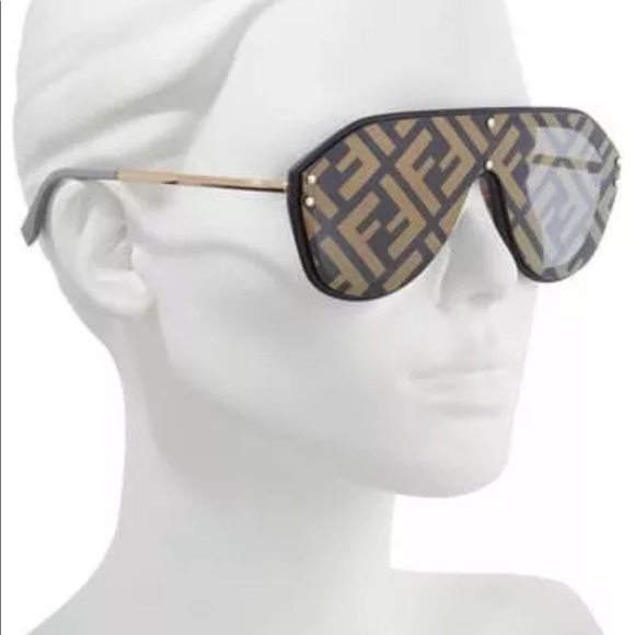 Fendi Fabulous Sunglasses M0039GS 2M2 Black Gold - Picture 4 of 8